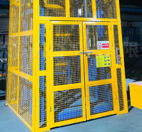 美溪货梯可以安装在室外吗